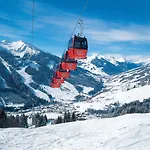 Panther'a 4* Saalbach-Hinterglemm