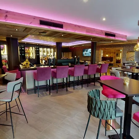 Hotell Panther'a 4*
